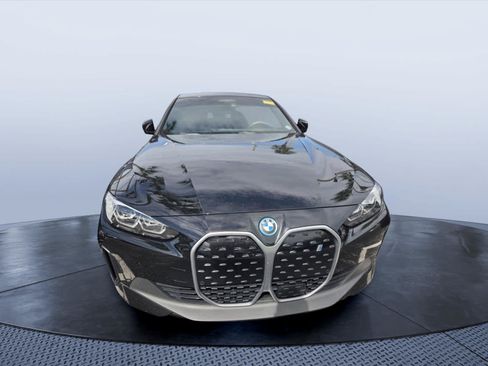 Used 2024 BMW i4 eDrive35 w/ Premium Package RWD image 2