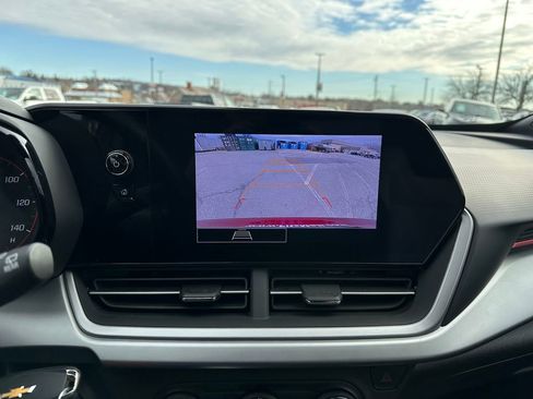 Certified 2024 Chevrolet Trax RS image 24