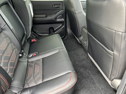 New 2026 Nissan Frontier PRO-4X w/ Pro Premium Package AWD/4WD image 19