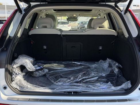 New 2026 Volvo XC60 T8 Ultra w/ Protection Package Premier image 13