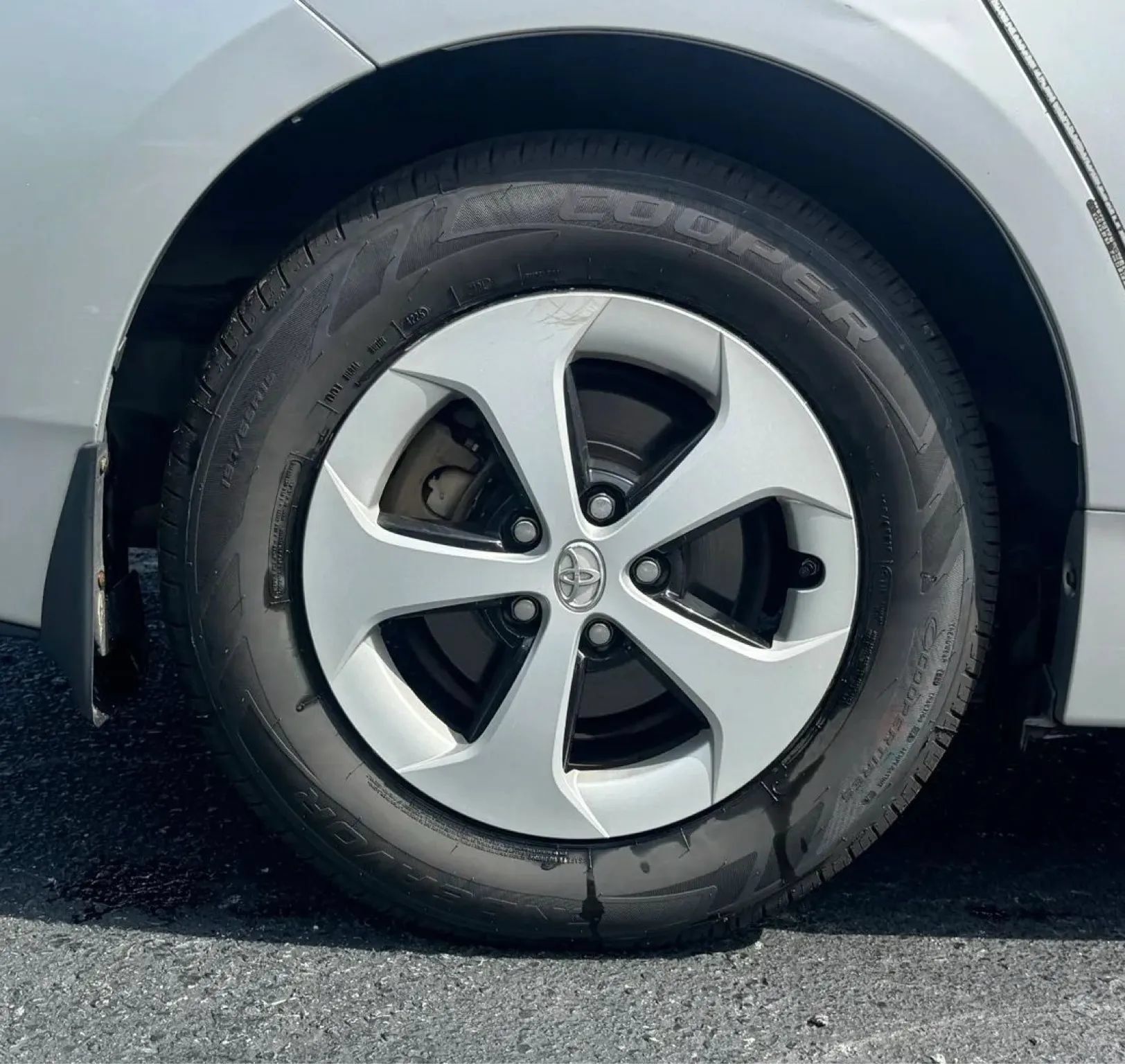 Used 2012 Toyota Prius Two FWD image 14