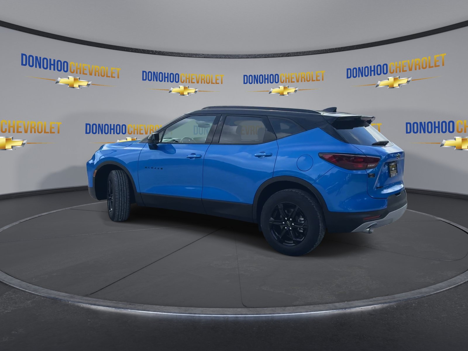 New 2026 Chevrolet Blazer LT w/ Midnight/Sport Edition FWD image 9