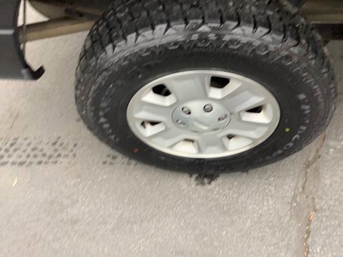 Used 2013 Ford F150 STX image 27