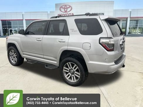 Used 2022 Toyota 4Runner TRD Sport image 3