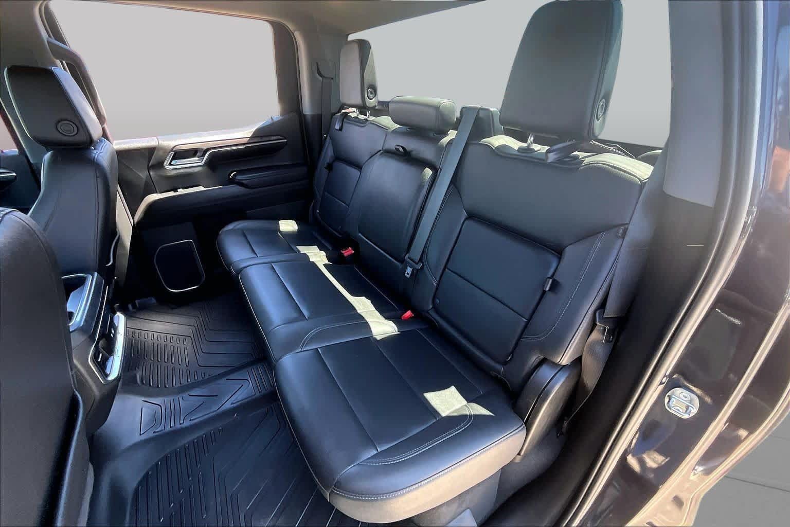Used 2023 Chevrolet Silverado 1500 LTZ RWD image 20