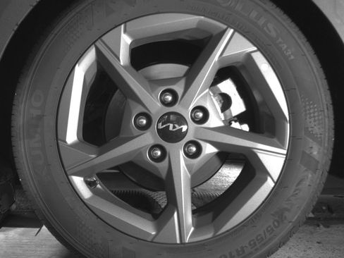 Used 2025 Kia K4 FWD image 14