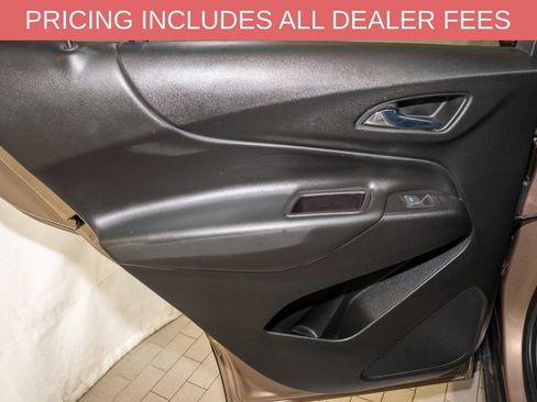 Used 2019 Chevrolet Equinox LT FWD image 10