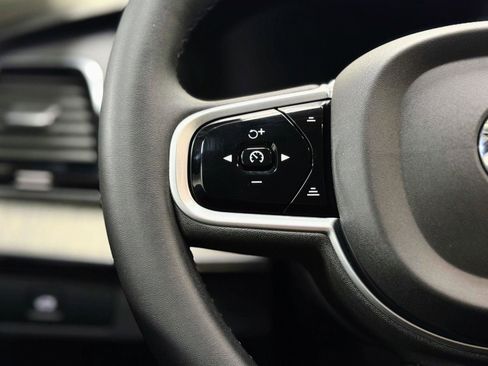 Used 2023 Volvo XC90 B6 Ultimate image 19