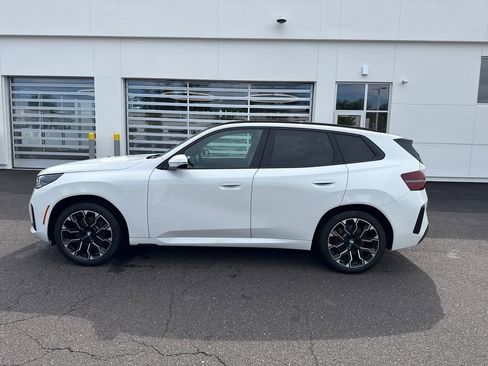 Certified 2025 BMW X3 xDrive30i w/ Premium Package AWD/4WD image 2