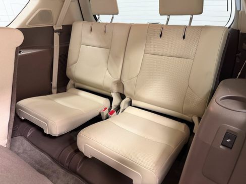 Used 2018 Lexus GX 460 Luxury w/ Preferred Accessory Package AWD/4WD image 10