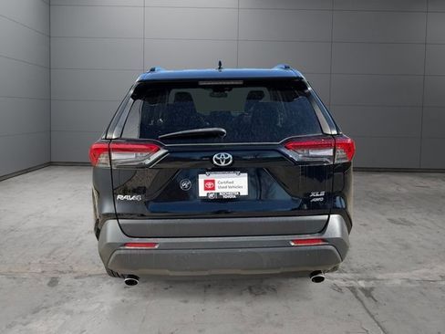 Certified 2019 Toyota RAV4 XLE Premium w/ Cold Weather Package AWD/4WD image 40