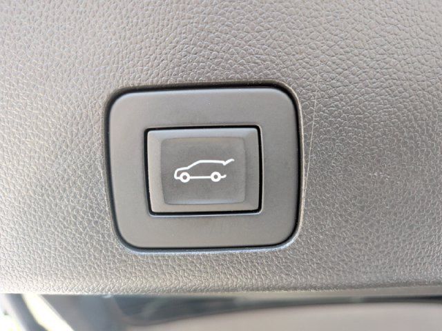 Used 2024 Buick Encore GX Avenir w/ Avenir Convenience Package FWD image 34