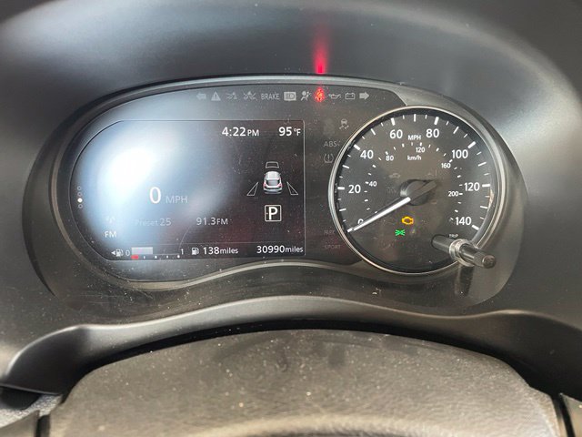 Used 2023 Nissan Kicks SR FWD image 7