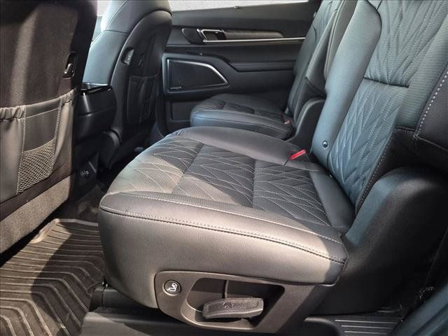 Used 2025 Kia Telluride SX X-Line AWD/4WD image 20
