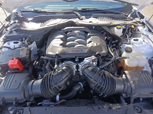 Used 2024 Ford Mustang GT Premium image 31