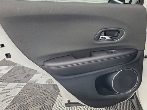 Certified 2021 Honda HR-V EX image 16