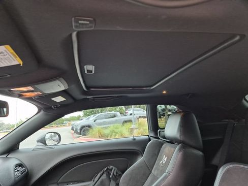 Used 2019 Dodge Challenger R/T Scat Pack RWD image 32