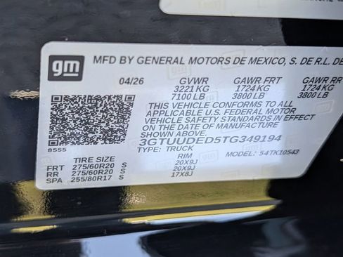 New 2026 GMC Sierra 1500 SLT AWD/4WD image 35