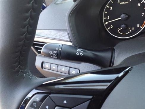 New 2025 Nissan Altima 2.5 SL image 24