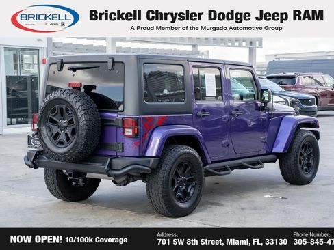 Used 2016 Jeep Wrangler Unlimited Sahara image 5