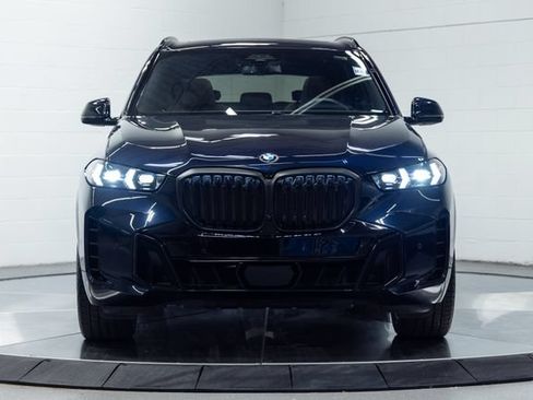 Used 2024 BMW X5 xDrive40i w/ M Sport Package AWD/4WD image 5