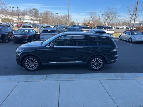 Used 2022 Lincoln Aviator Reserve w/ Elements Package Plus image 4