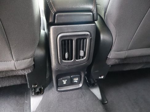 Used 2020 Jeep Compass Sport AWD/4WD image 16
