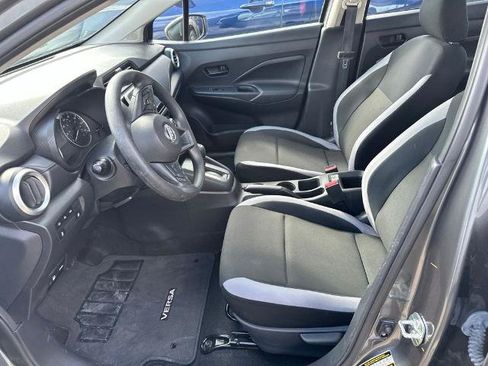 Certified 2025 Nissan Versa S w/ Trunk Package FWD image 3