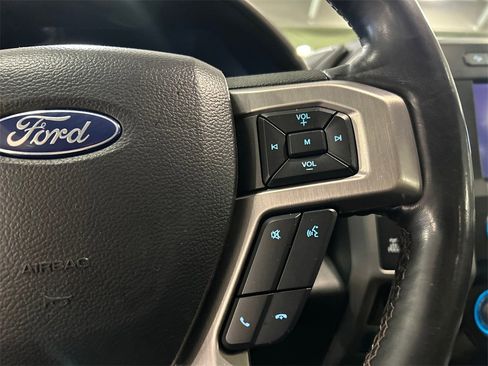 Used 2020 Ford F150 Platinum w/ Equipment Group 701A Luxury image 14