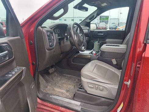 Used 2019 Chevrolet Silverado 1500 LT Trail Boss AWD/4WD image 9
