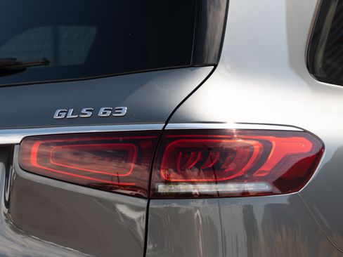 Used 2021 Mercedes-Benz GLS 63 AMG 4MATIC image 36
