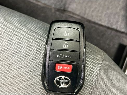 Used 2025 Toyota Camry LE image 36