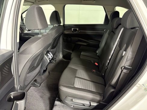 New 2026 Kia Sorento LX image 37