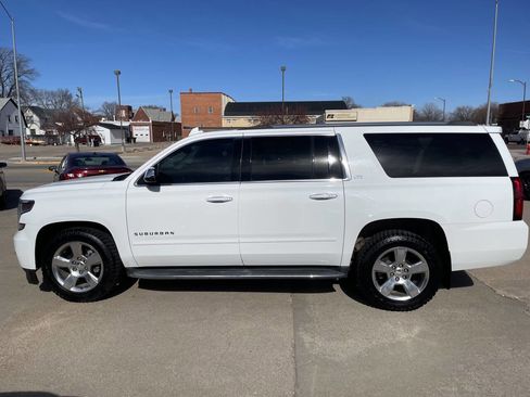Used 2016 Chevrolet Suburban LTZ image 9