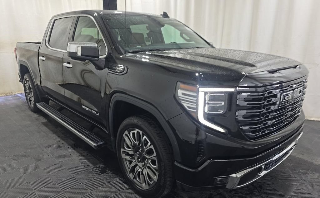 Used 2024 GMC Sierra 1500 Denali Ultimate AWD/4WD image 2