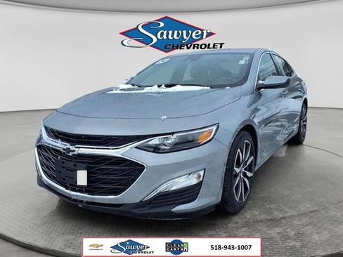 Used 2024 Chevrolet Malibu RS FWD image 3