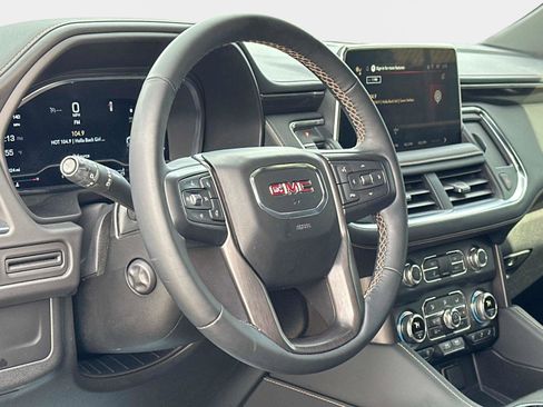 Used 2023 GMC Yukon AT4 w/ LPO, Floor Liner Package image 32