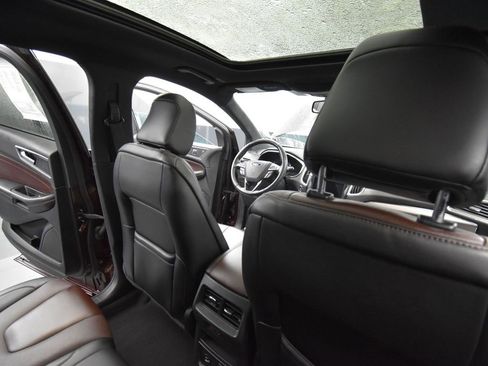 Used 2021 Ford Edge Titanium w/ Equipment Group 301A image 20