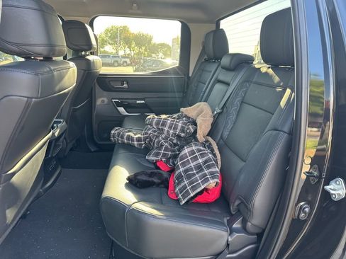 Used 2024 Toyota Tundra Limited w/ Power Package image 6