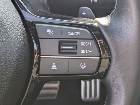 Certified 2025 Honda Civic Sport image 9