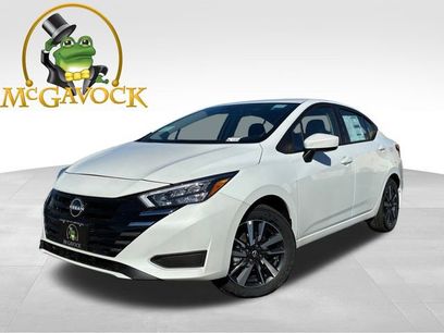 New 2025 Nissan Versa SV w/ Trunk Package