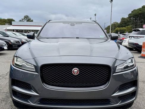 Used 2017 Jaguar F-PACE Prestige AWD/4WD image 3