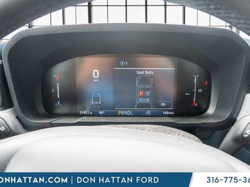 Certified 2025 Ford Maverick XLT w/ XLT Luxury Package AWD/4WD image 8