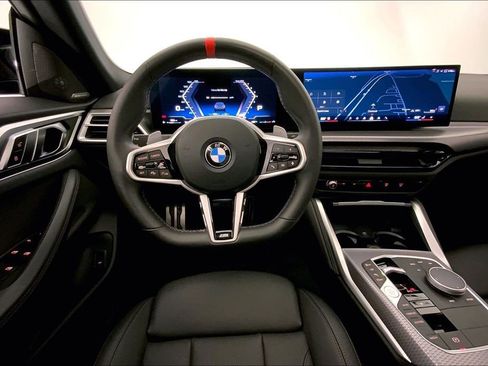 Used 2025 BMW M440i RWD image 4