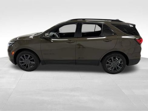 Certified 2023 Chevrolet Equinox RS AWD/4WD image 3