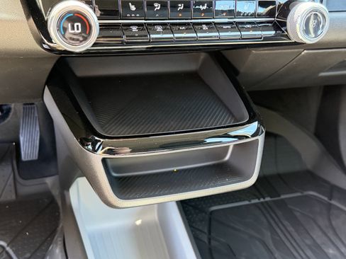 New 2027 Chevrolet Bolt LT FWD image 23