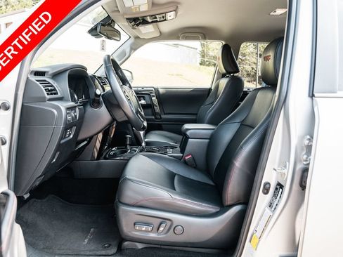 Used 2024 Toyota 4Runner TRD Off-Road Premium AWD/4WD image 25