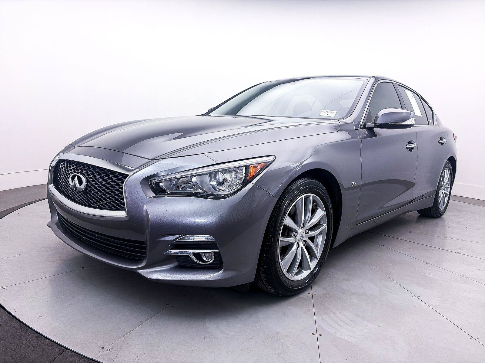 Used 2015 INFINITI Q50 Premium w/ Navigation Package RWD image 8