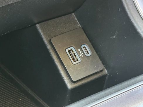 Used 2023 Ford Edge SEL image 30