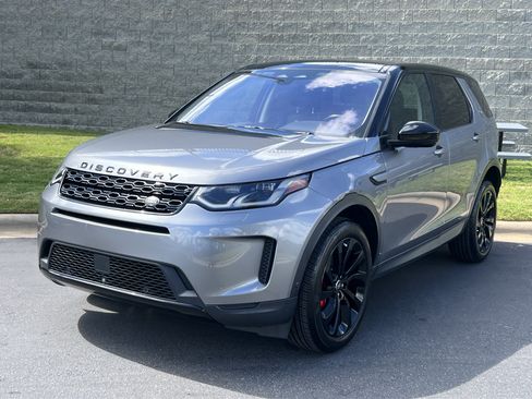 Used 2021 Land Rover Discovery Sport SE AWD/4WD image 2
